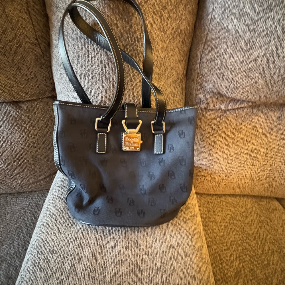 Authentic Dooney & Bourke Black Women's Bag